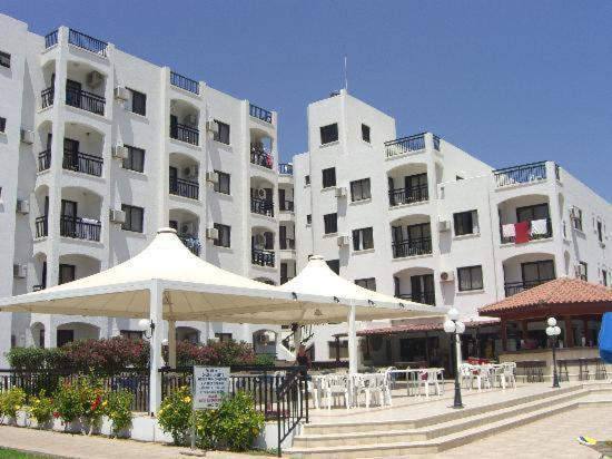Seagull Hotel Apartments Protaras Extérieur photo