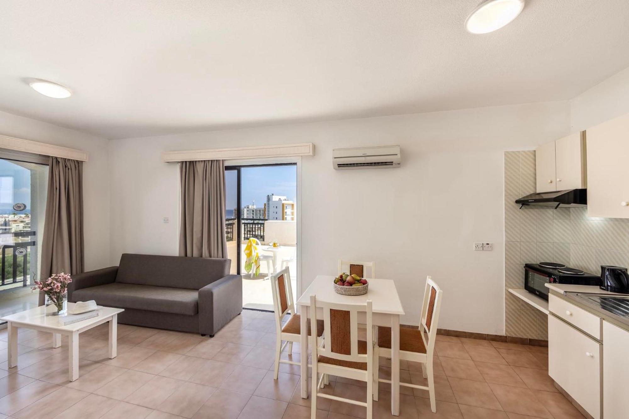 Seagull Hotel Apartments Protaras Chambre photo